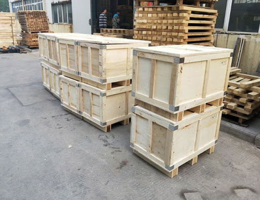 圍板箱廠家告訴您讓木包裝箱更結實牢固的方法是什么?